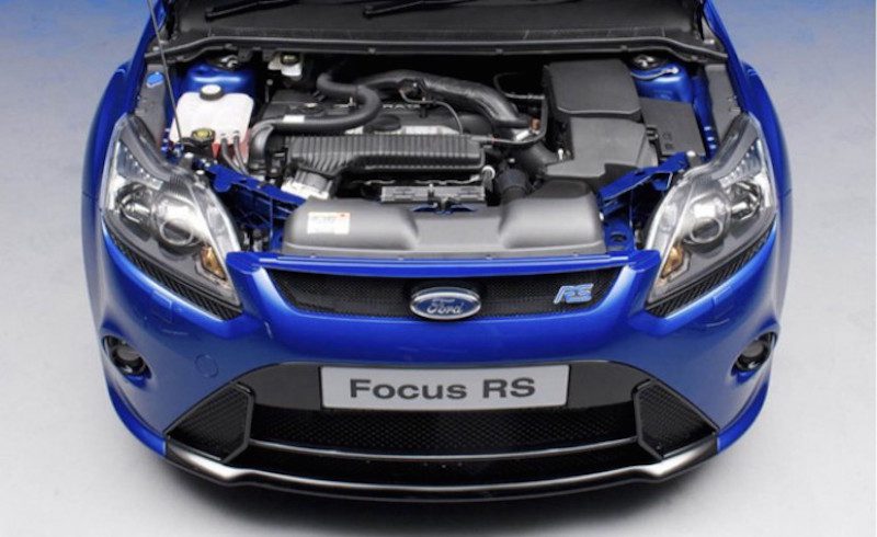 ford-focus-rs-2-696x426