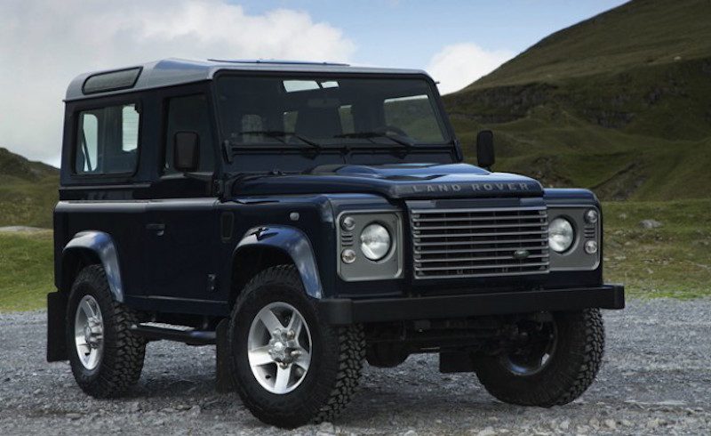 land-rover-defender-696x426