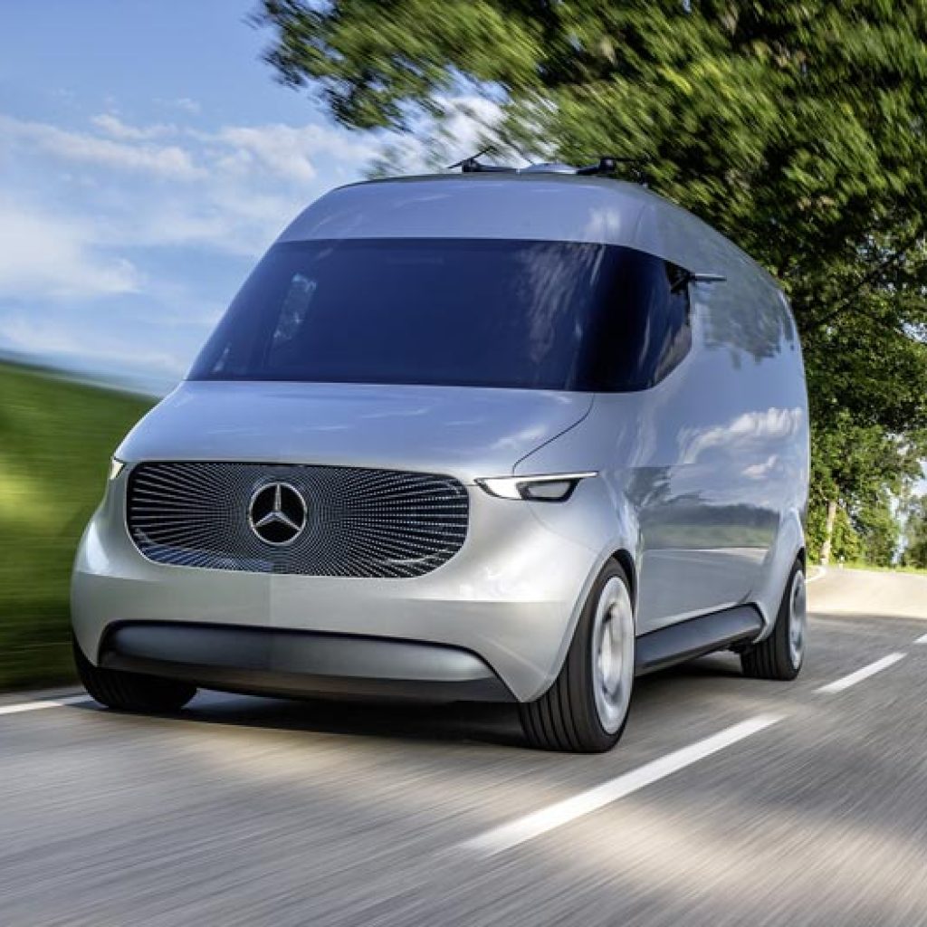 ون پرنده مرسدس بنز، راه‌حلی خلاقانه برای ارسال سفارشات!