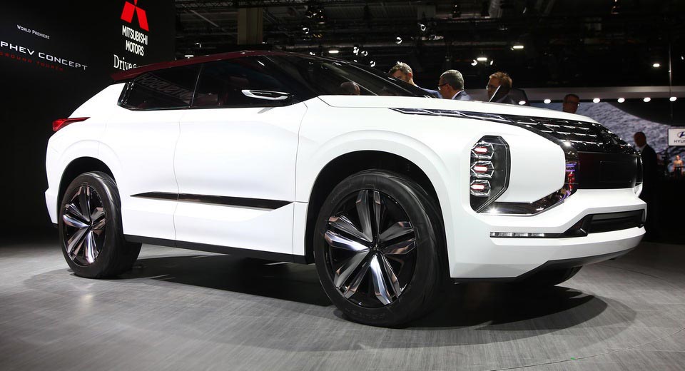 شاسیبلند متفاوت میتسوبیشی با نام GT-PHEV در پاریس به نمایش درآمد شاسیبلند متفاوت میتسوبیشی با نام GT-PHEV در پاریس به نمایش درآمد