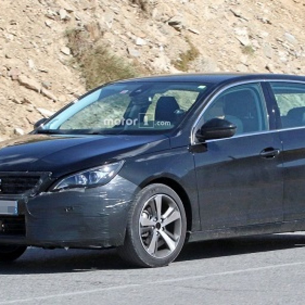 تصاویر جاسوسی از هاچ‌بک پژو 308 فیس‌لیفت!