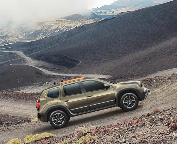2016-renault-duster-adventure-edition-2