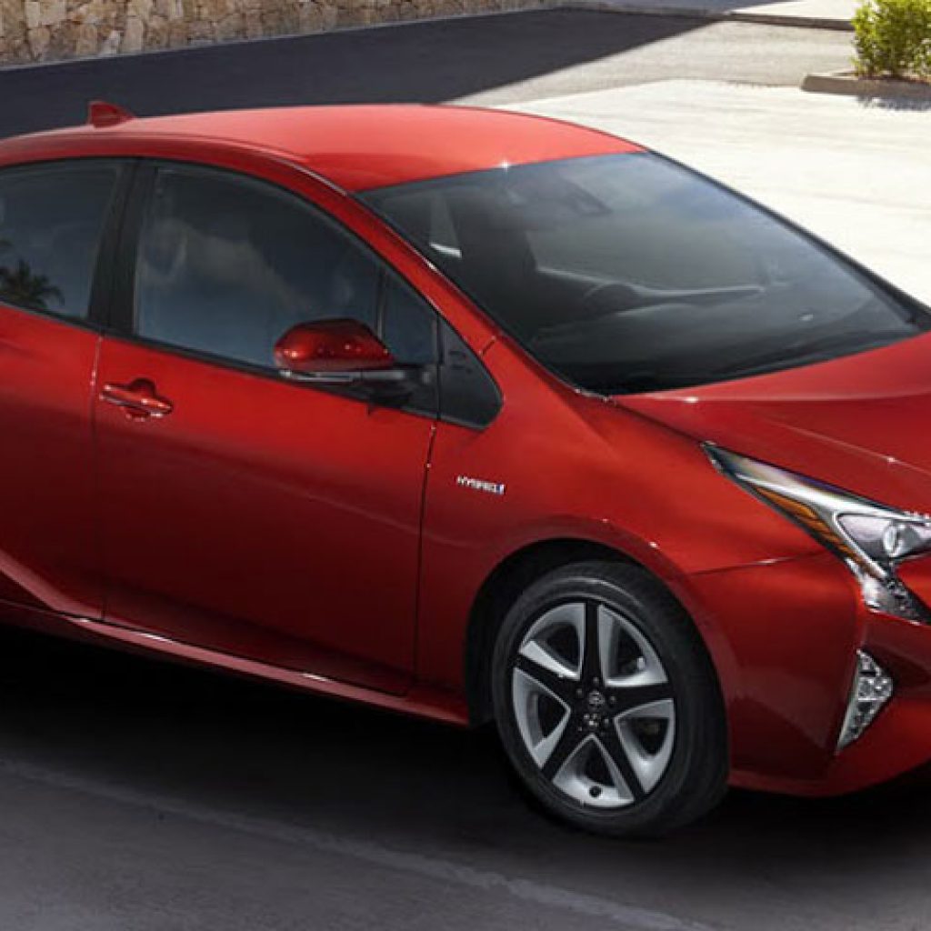 فراخوان تویوتا برای پریوس 2016 و 2017!