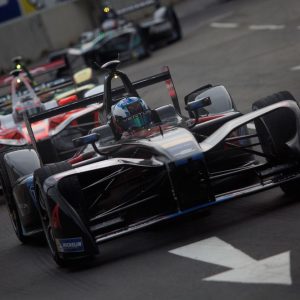 مسابقات فرمول E ماراتن یا دو ۱۰۰ متر؟!