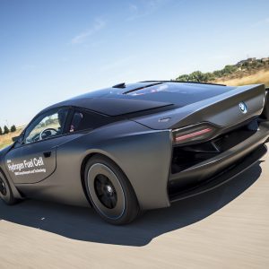 ورود بی‌ام‌و به بازار خودروها با سوخت هیدروژنی در دهه آتی!