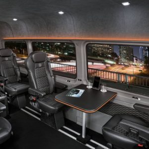 براباس برای ون سالن کنفرانس خود، 225 هزار یورو طلب می‌کند!