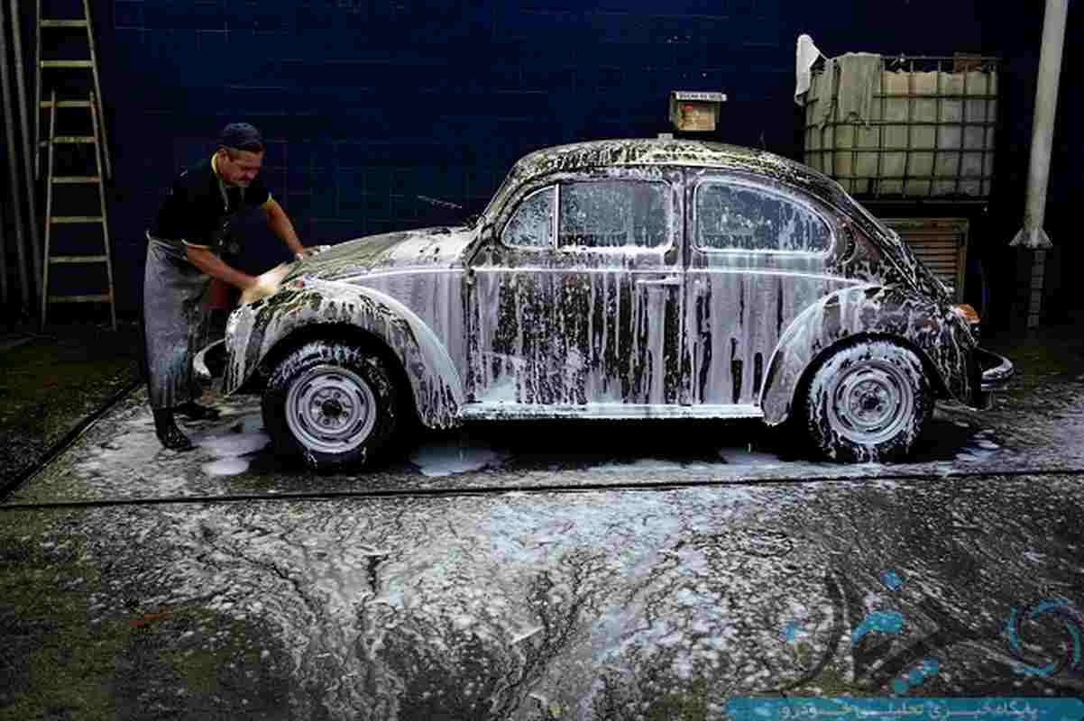 BRAZIL-DAILY LIFE-CAR WASH-BEETLE-VOLKSWAGEN