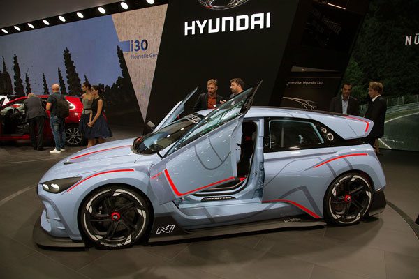 hyundan-rn30-concept-paris-16