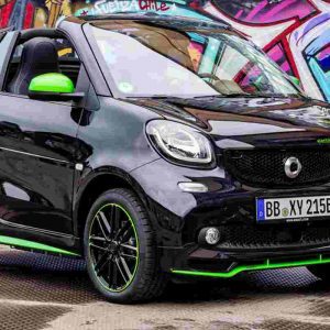 خودروهای الکتریکی اسمارت ForTwo و ForFour مدل  ۲۰۱۷ در پاریس!