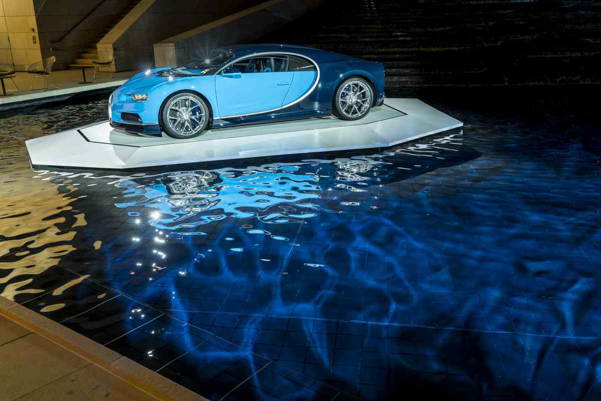 bugatti-chiron-louis-vuitton-1