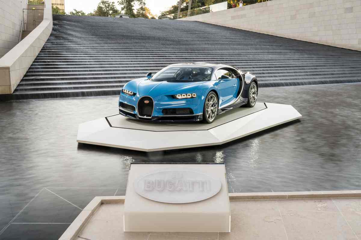 bugatti-chiron-louis-vuitton-2