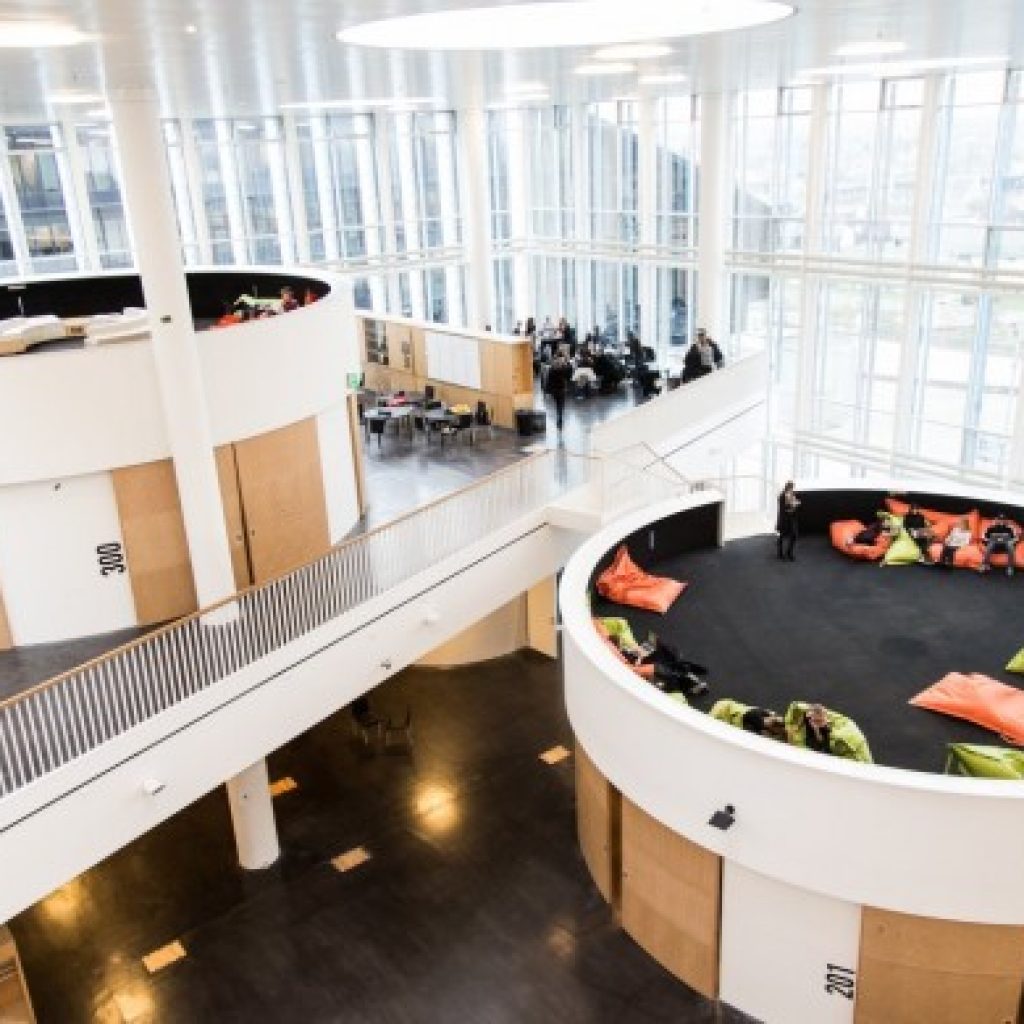 ۱۴ مدرسه نوآور و مبتکر در جهان را بشناسید!