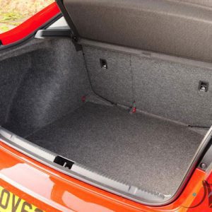 بررسی سئات تولدو؛ یک خودروی خانوادگی معمولی و ارزان!