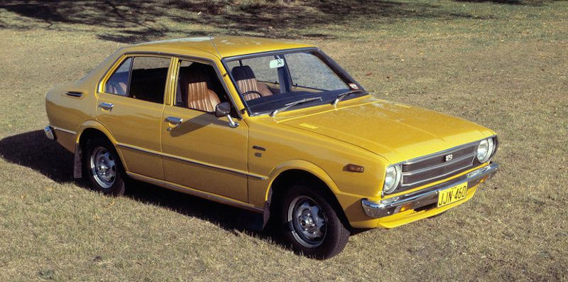 toyota-corolla-ke30-1975
