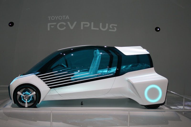 toyota-fcv-plus-concept-17