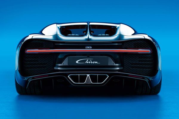 07_chiron_rear_print