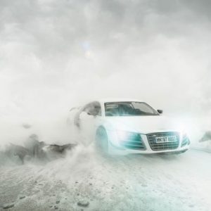 ترفندی جالب برای تولید تیزر تبلیغاتی از خودروهای گران قیمت!