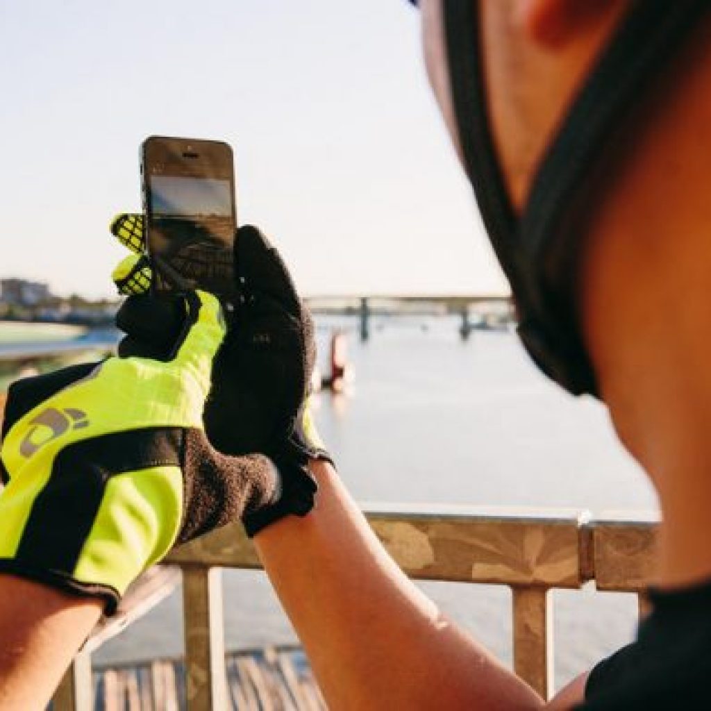 ایده جالب کمپانی Nanotips برای استفاده از حسگر اثر انگشت با دستکش!