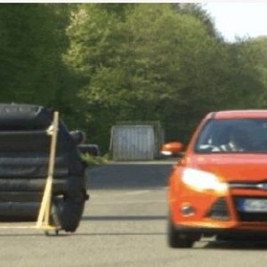 سیستم ضد فرمان گریزی فورد؛ انحراف بیش از حد ممنوع!