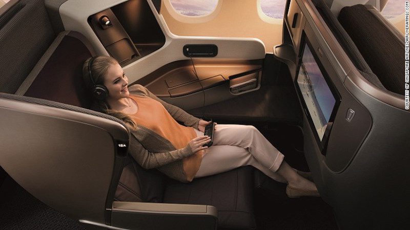 ۱۵۱۱۲۷۱۵۰۹۰۸-best-business-class-singapore-exlarge-169