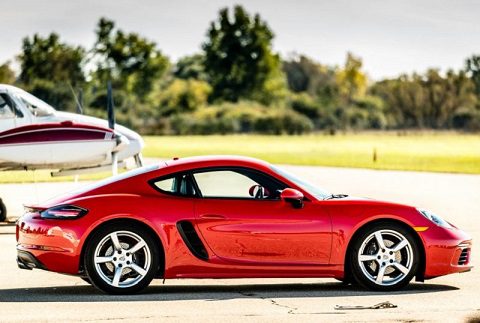 ۲۰۱۷-porsche-718-cayman-6mt-123-876x535