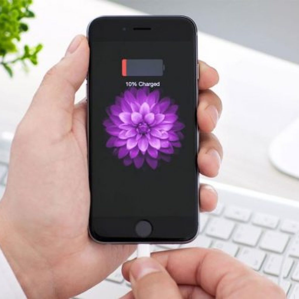 ۵ روش خلاقانه برای شارژ تلفن‌های هوشمند بدون شارژر!