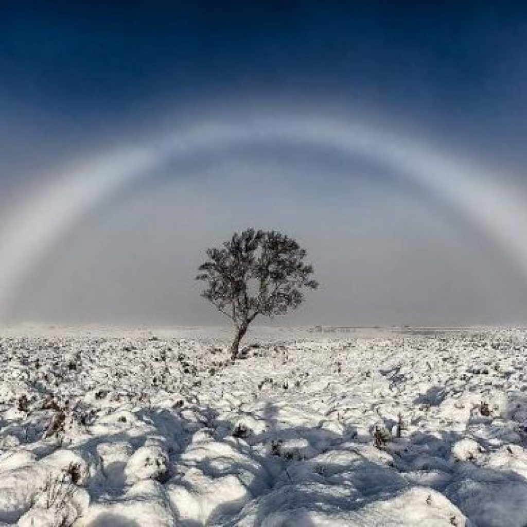 یک رنگین کمان سفید در اسکاتلند مشاهده شد!