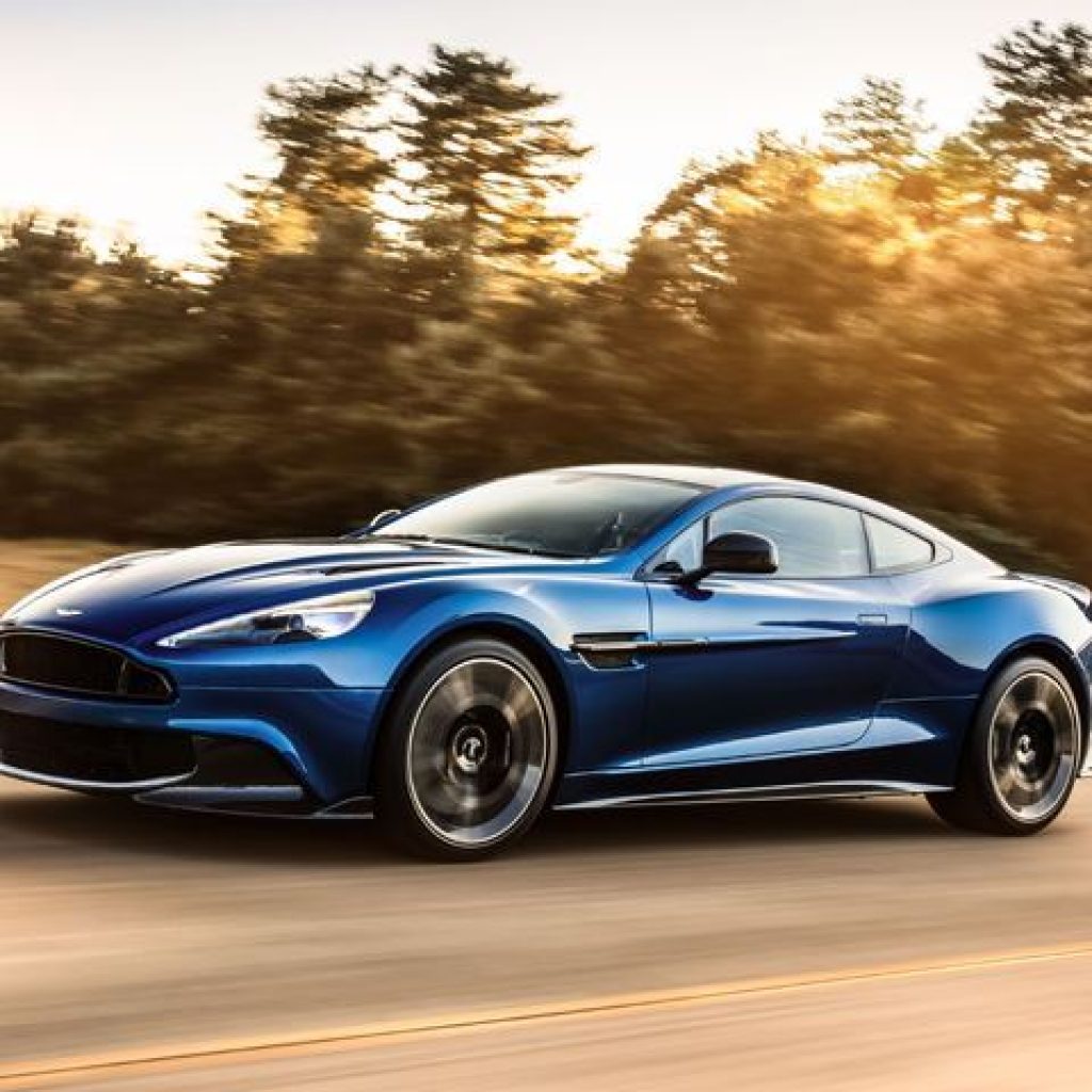 استون مارتین از نسخه Vanquish S با ۶۰۰ اسب بخار قدرت رونمایی کرد!