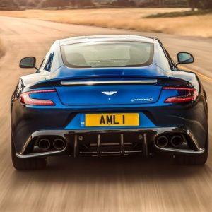 استون مارتین از نسخه Vanquish S با ۶۰۰ اسب بخار قدرت رونمایی کرد!