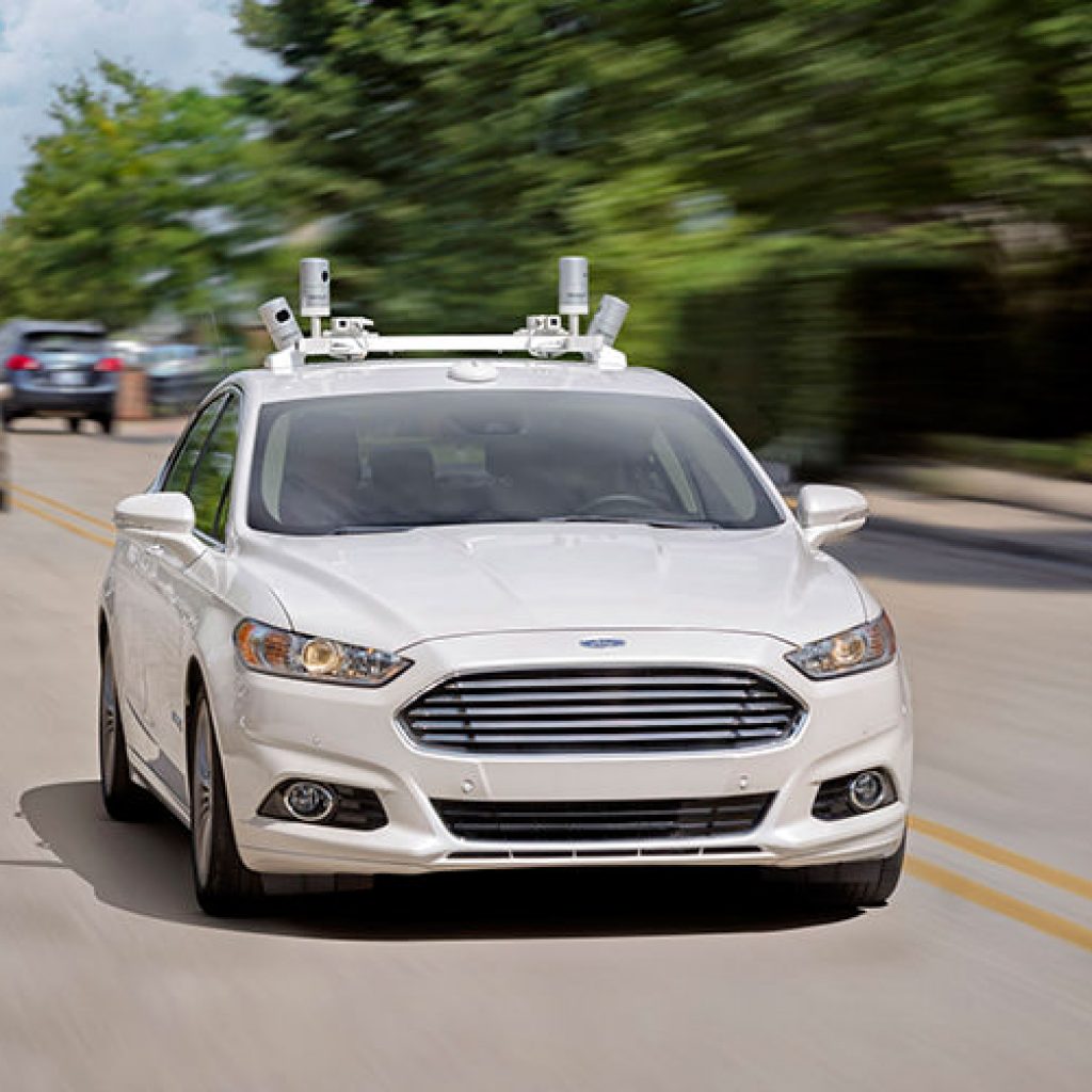 فورد بدون فرمان و پدال