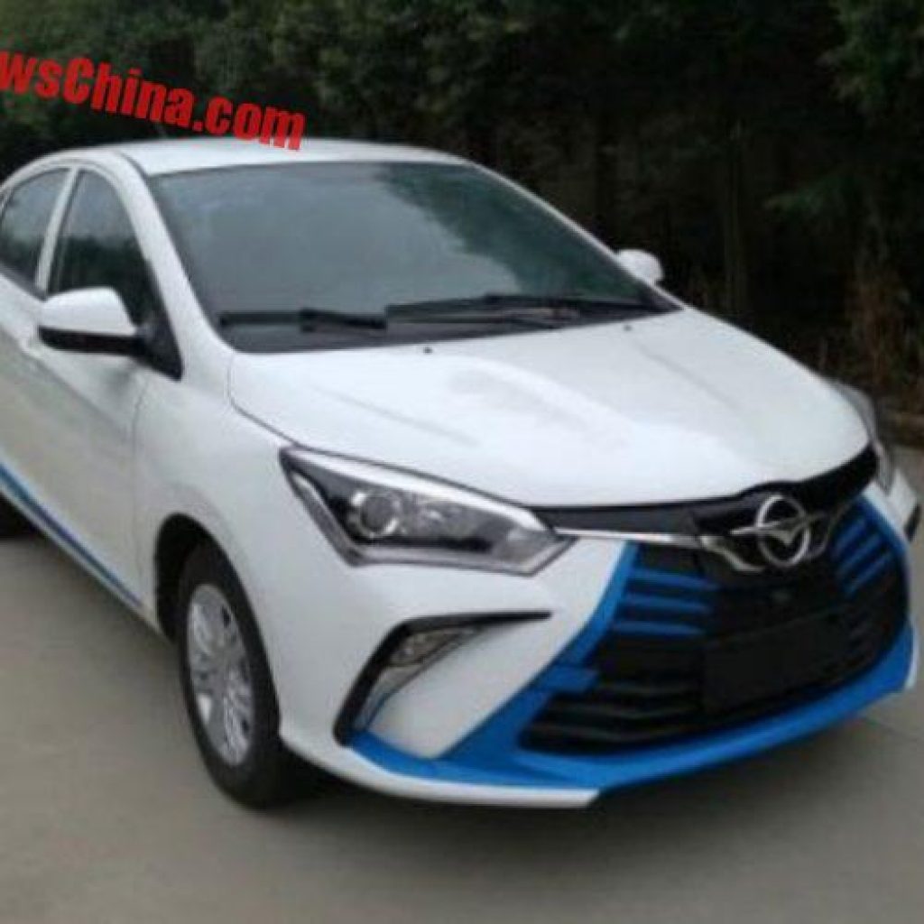 جلوپنجره عجیب و غریب برای سدان برقی هایما 3@!