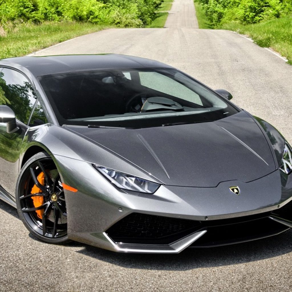 تصویر زمینه‌ فوق‌العاده زیبا از لامبورگینی هوراکن