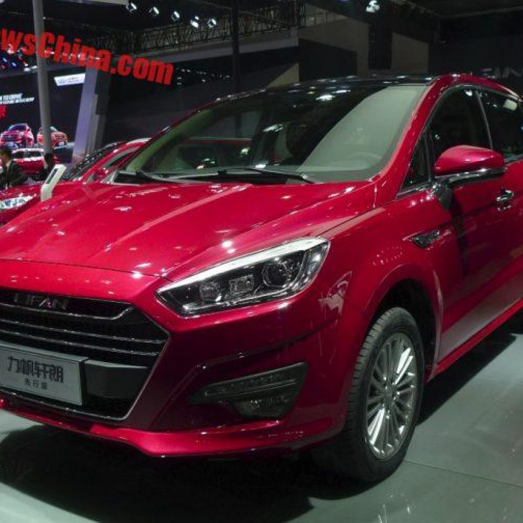 لیفان از ون چند منظوره Xuanlang رونمایی کرد