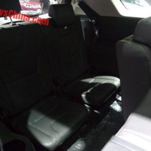 لیفان از ون چند منظوره Xuanlang رونمایی کرد