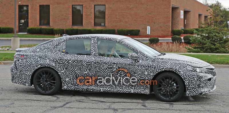 toyota-camry-spy-9-side