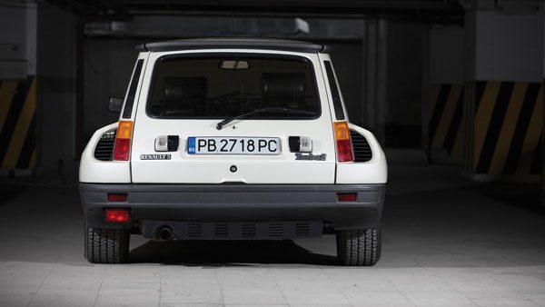 ۱۹۸۳-renault-5-turbo-ii-auction2
