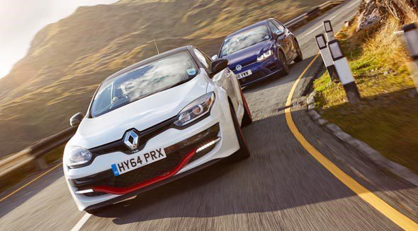 ۲-megane-trophy-r590