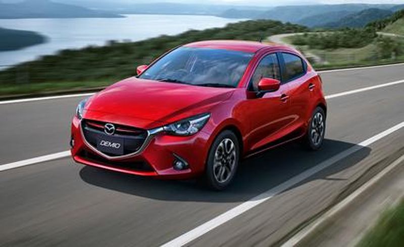 ۲۰۱۶-mazda-2-photos-and-info-news-car-and-driver-photo-616498-s-429x262_easy-resize-com