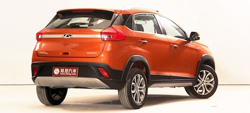 ۲۷۲۵۶-۱۴۷۶۹۳۸۹۰۰-nachalsya-priyom-zakazov-na-novyy-krossover-chery-tiggo-3x_easy-resize-com