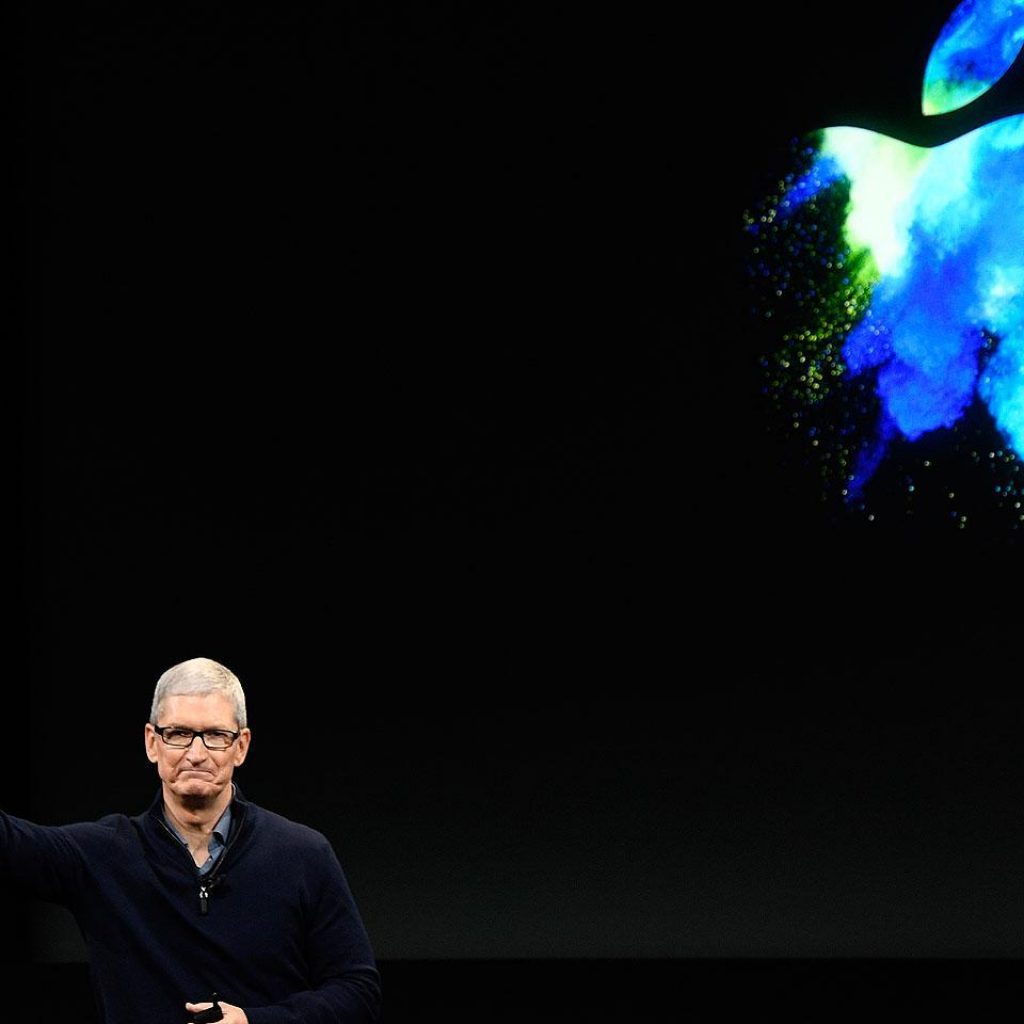 سیگنال‌های اپل برای پیوستن به جمع تولیدکنندگان خودروهای خودران!