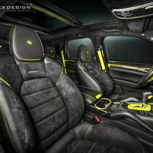 طراحی تریم جذاب زرد – مشکی برای پورشه کاین S!