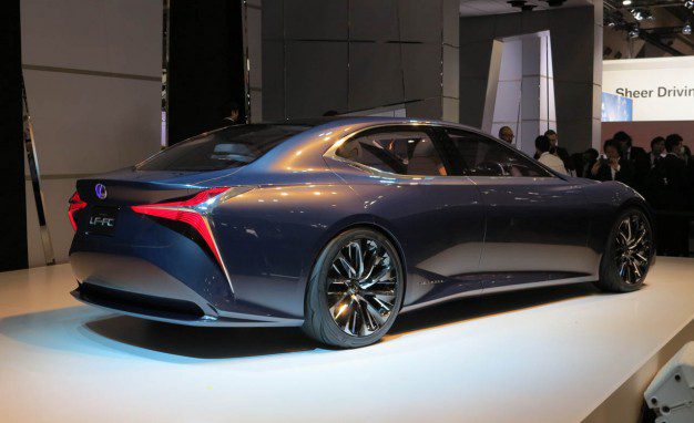 lexus-lf-fc-concept-show-floor-1-110-626x382