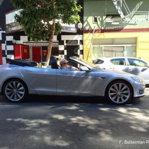 طراحی جذاب تسلا مدل S در استایل کانورتیبل!