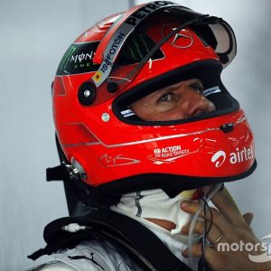 حمایت مبتکرانه از شوماخر “به مبارزه‌ات ادامه بده”