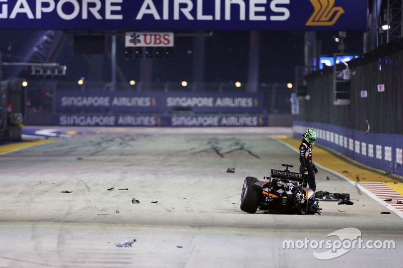f1-singapore-gp-2016-nico-hulkenberg-sahara-force-india-f1-vjm09-crashed-out-at-the-start