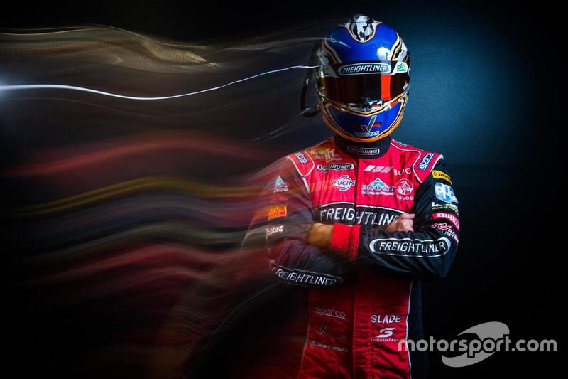 v8supercars-sandown-2016-tim-slade-brad-jones-racing-holden