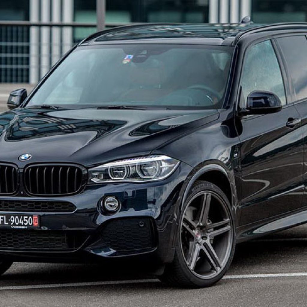 حال و هوای اسپرت‌تر بی‌ام‌و X5 با رینگ‌های دست‌ساز ۲۲ اینچی!