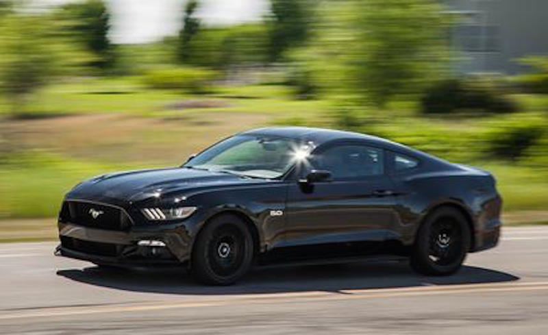 2016-Ford-Mustang-GT