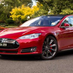 محدودیت‌های اتومبیل‌های برقی فروش آنها را سخت کرد!