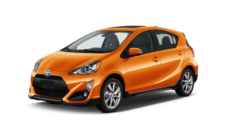 2017-toyota-prius-c-2
